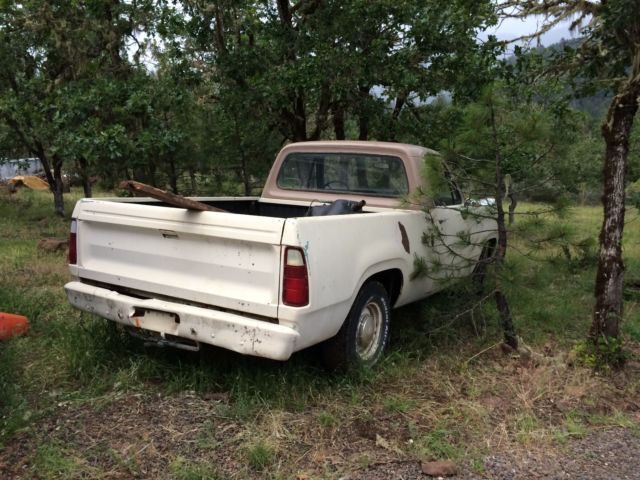 1975 Dodge Other Pickups - photo 2