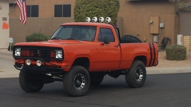1975 dodge power wagon 4x4 short bed 360 motor automatic completely gone through 1975 Dodge Power Wagon