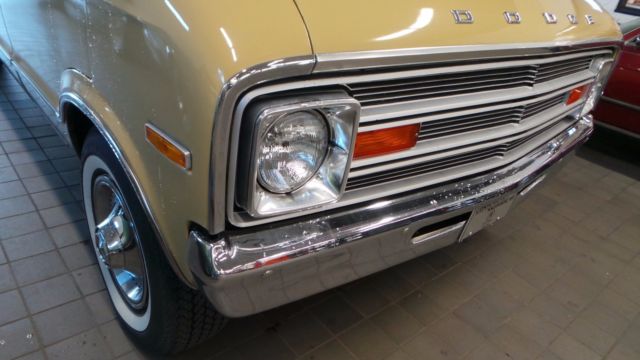 1975 Dodge Sportsman Royal SE Maxi-Van - photo 9