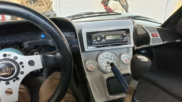 1979 Volkswagen Beetle - Classic Uninstalled New Cloth Racing Seats - photo 9