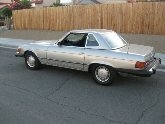 1975 Mercedes-Benz SL-Class - photo 2