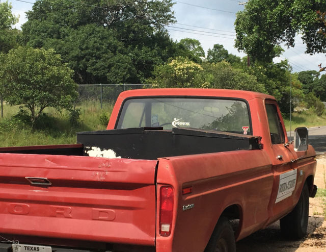 1975 Ford F-250 - photo 2