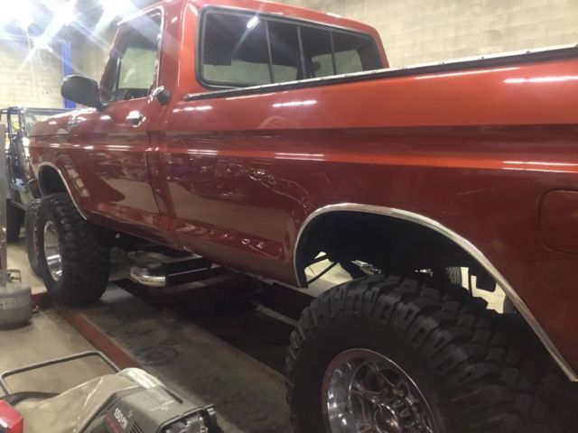 1975 Ford F-250 XLT - photo 3