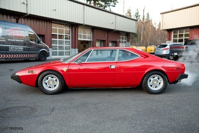 1975 Ferrari 308 GT4 Dino Series I - photo 12