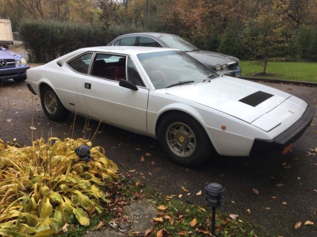1975 Ferrari Dino 308 GT4 - photo 2