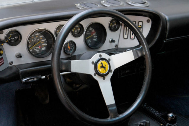 1975 Ferrari 308 GT4 - photo 9
