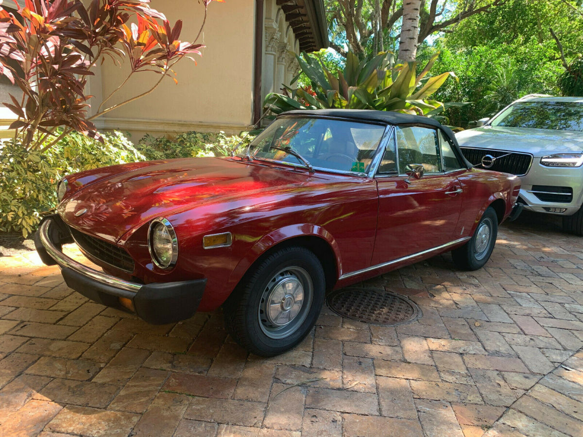 1975 Fiat 124 Spider - photo 2