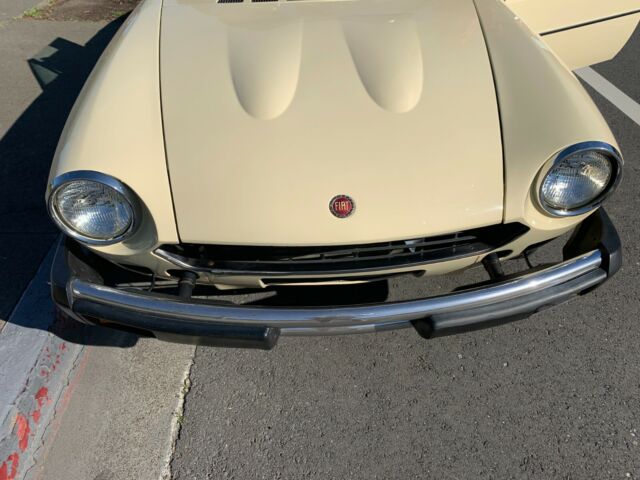 1975 Fiat 124 Spider - photo 12