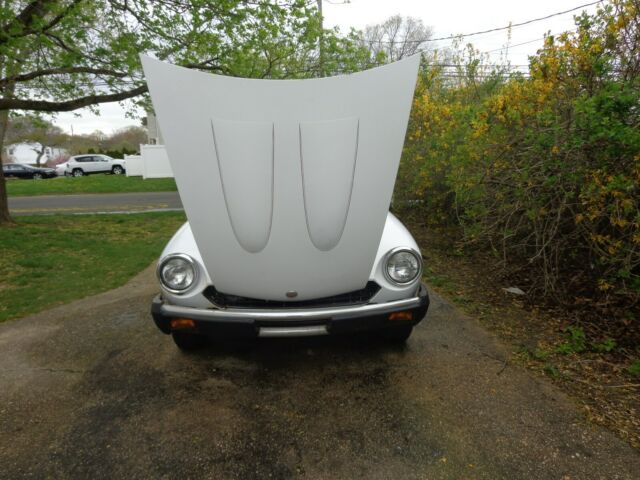 1975 Fiat 124 Spider - photo 11