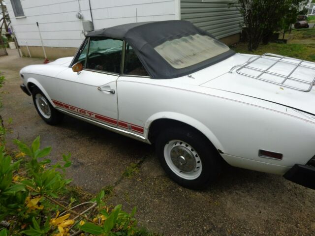 1975 Fiat 124 Spider - photo 6