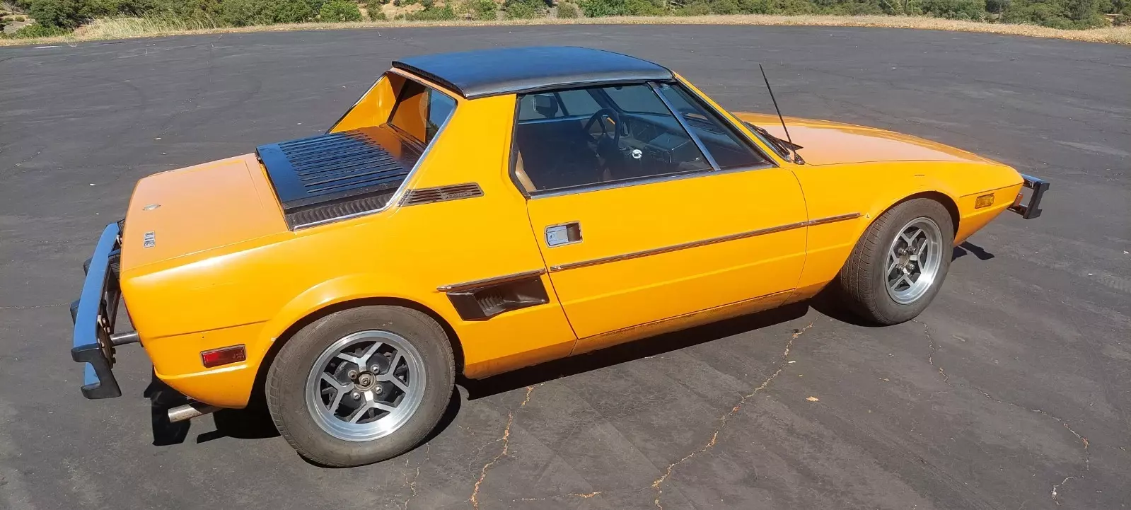1975 Fiat X-1/9 Bertone Garaged for 45 years - photo 5