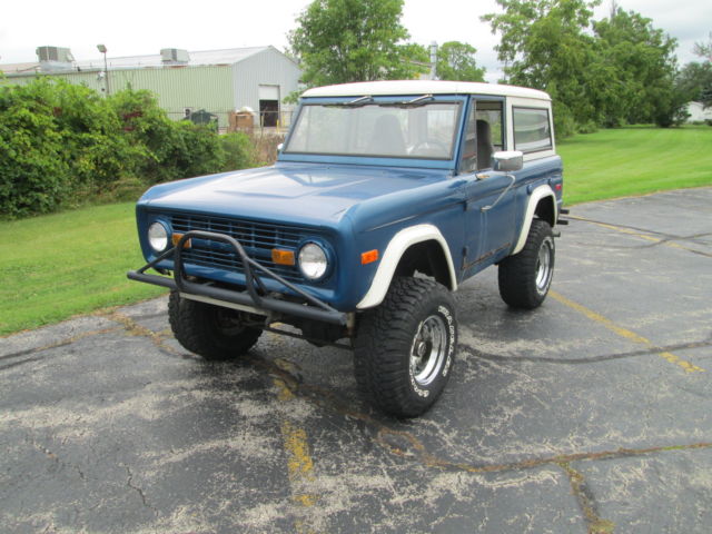 1975 Ford Bronco 302 Early Bronco 1975 Ford Bronco