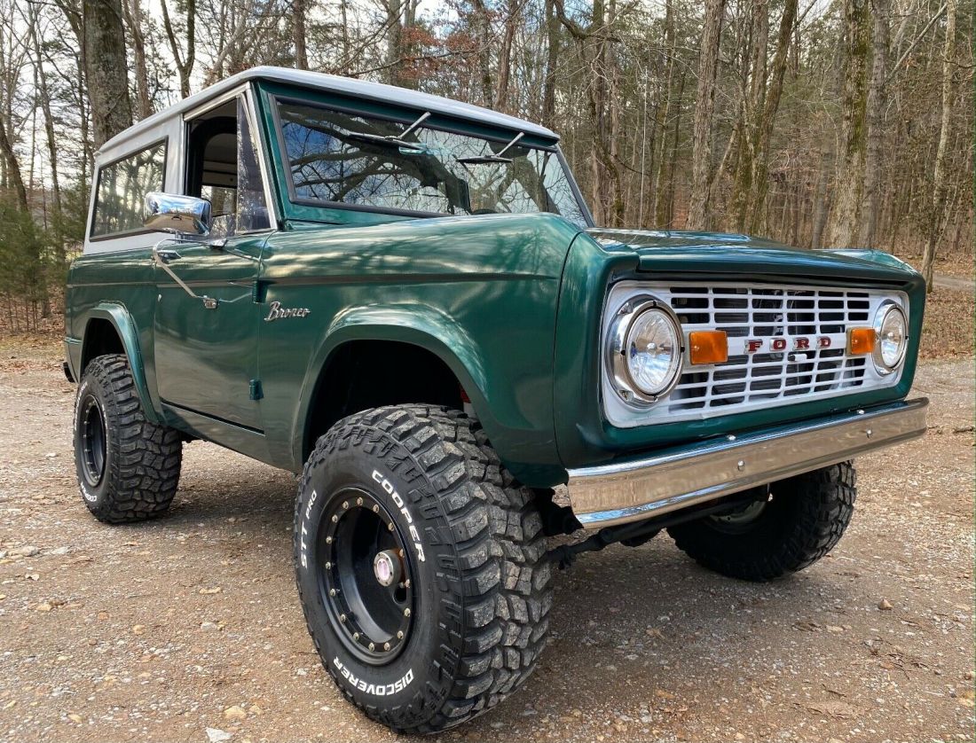 1975 FORD BRONCO - 302 V8 - AUTOMATIC - GRN, BLK, WHT - RUST FREE - LOW RESERVE 1975 Ford Bronco