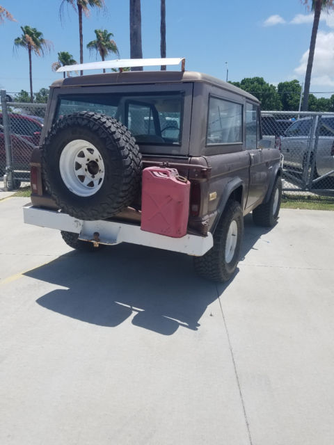 1975 Ford Bronco 4x4 Rare Custom Barn Find original 1975 Ford Bronco