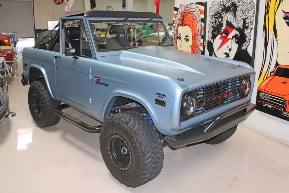1975 Ford Bronco Custom Built No Expense Spared 347 V8 415 Hp Auto Matte Blue 1975 Ford Bronco