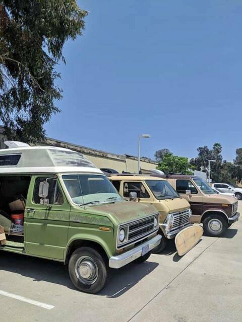 1975 Ford E-Series Van - photo 3