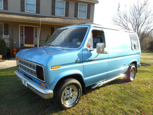 1975 Ford Econoline-150 49,000 orig mi 100 rust free pristine condition 1975 Ford E-Series Van