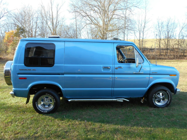 1975 Ford E-Series Van - photo 6