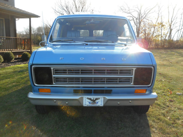 1975 Ford E-Series Van - photo 8