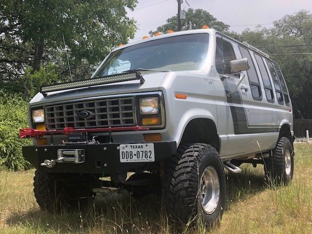1975 Ford E-Series Van 4X4 VAN - photo 4