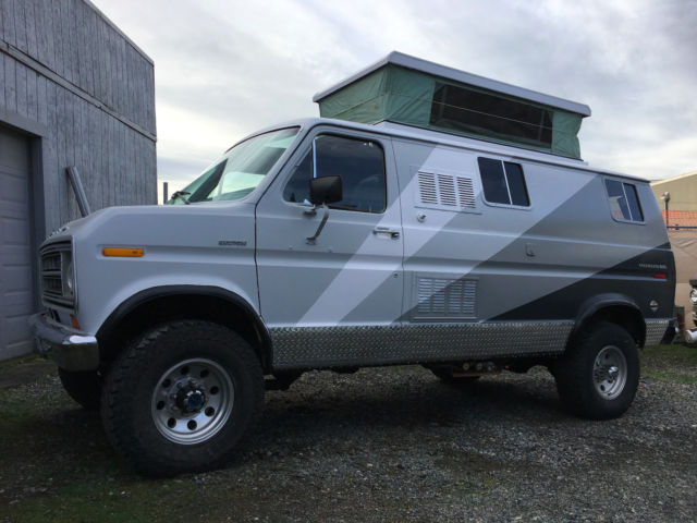 1975 Ford Econoline 4x4 Quadravan Pop top camper 1975 Ford E-Series Van 4x4 Quadravan Camper