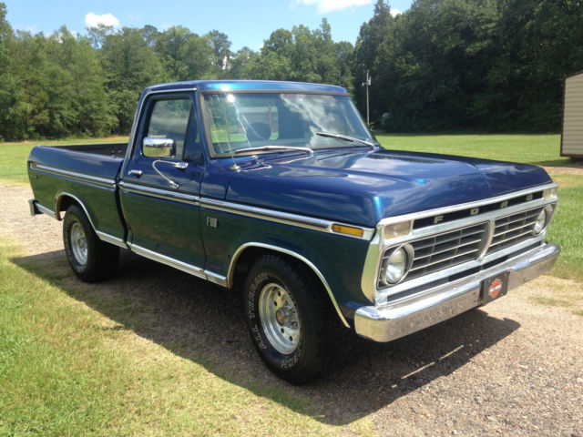 1975 Ford F-100 Ranger Standard Cab Pickup 2-Door - photo 4