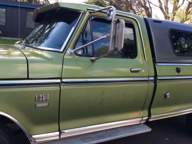 1975 Ford F-250 Ranger XLT Standard Cab Pickup camper special - photo 5
