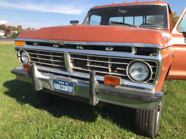 1975 Ford F-250 Highboy 4x4 - photo 12