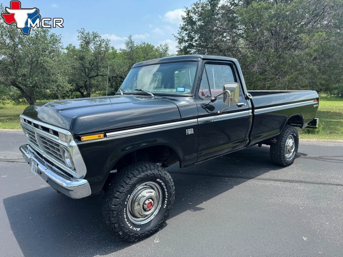 1975 Ford F-250 4x4 - Highboy - Classic Pickup - photo 6
