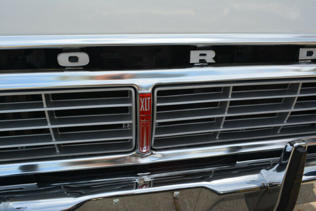 1975 Ford F-100 XLT - photo 12