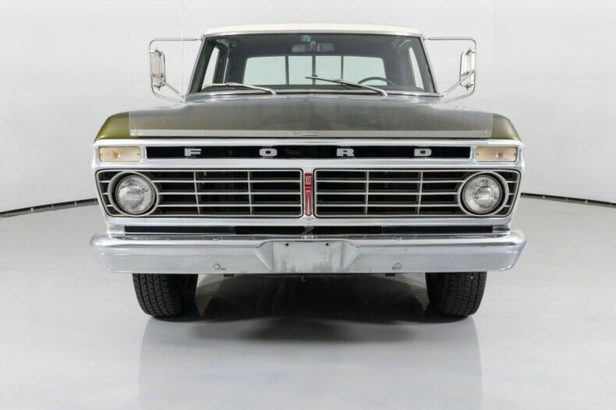 1975 Ford F-250 Camper Special - photo 4