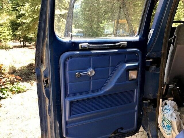 1975 Ford F-250 - photo 8