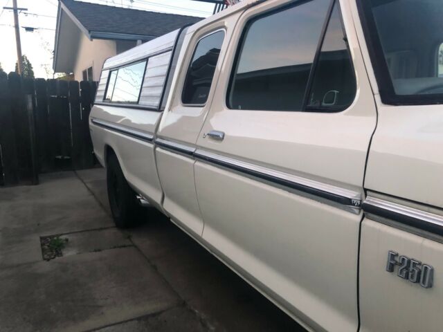 1975 Ford F-250 - photo 4