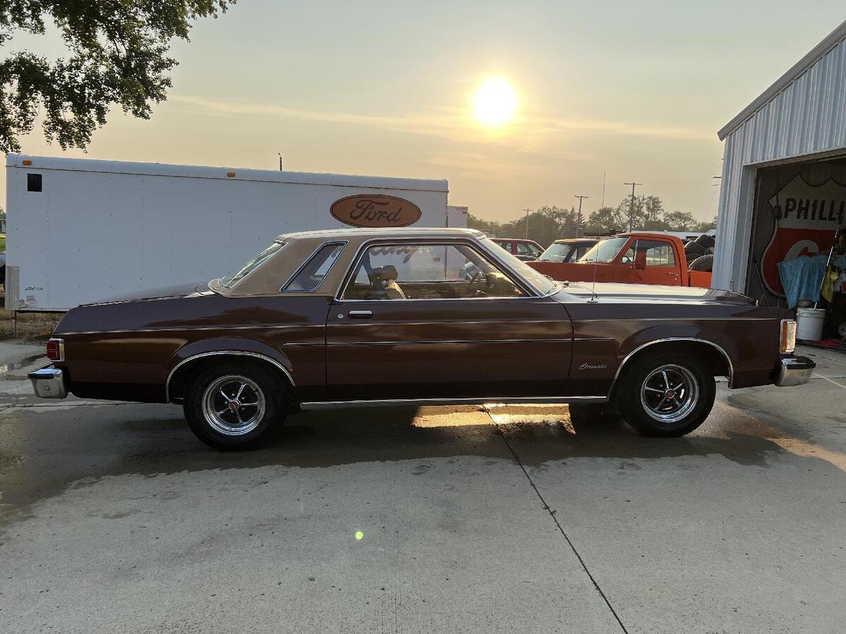 1975 Ford Granada - photo 13
