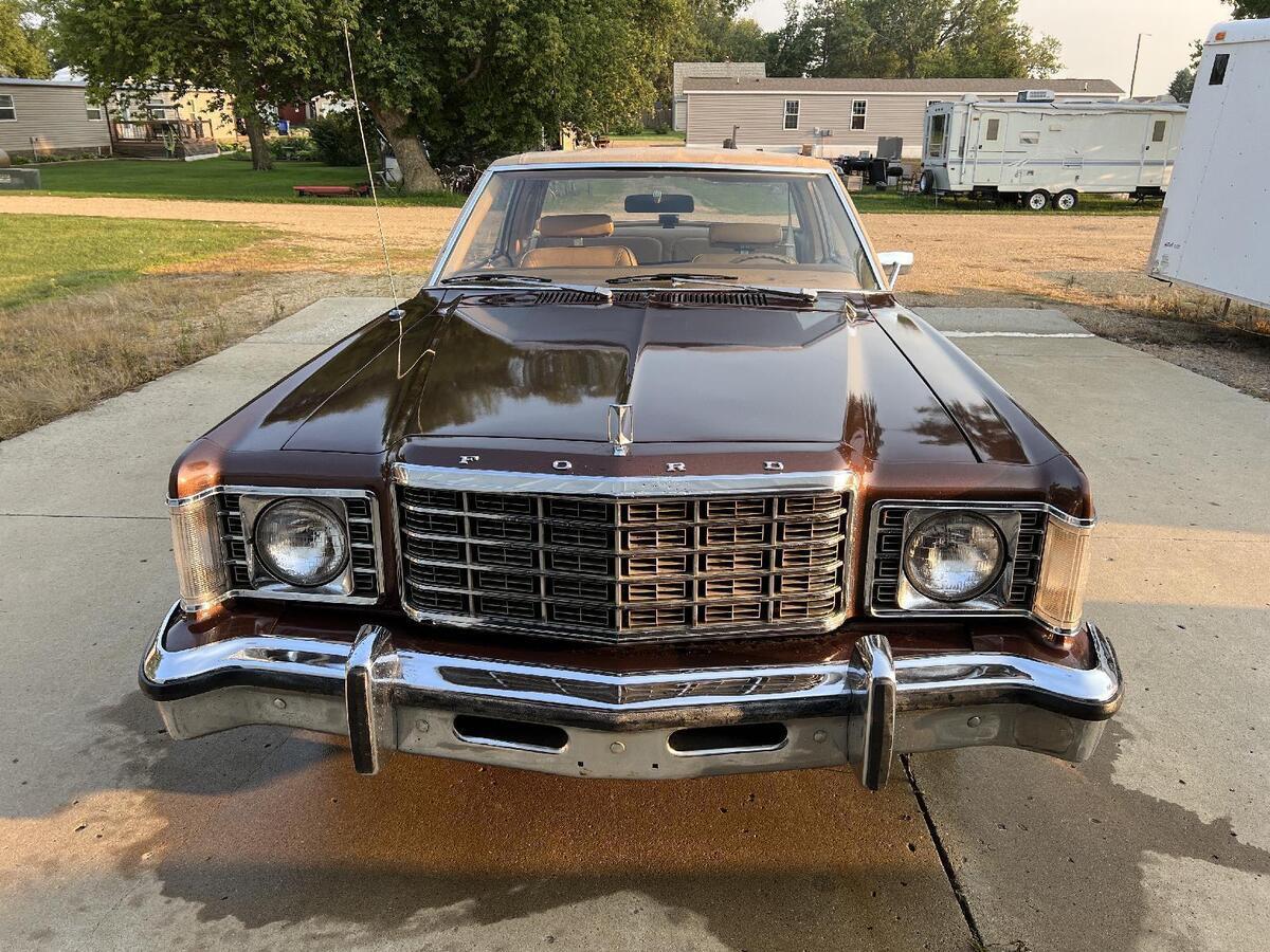 1975 Ford Granada - photo 3