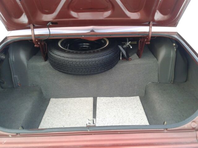 1975 Ford LTD - photo 5