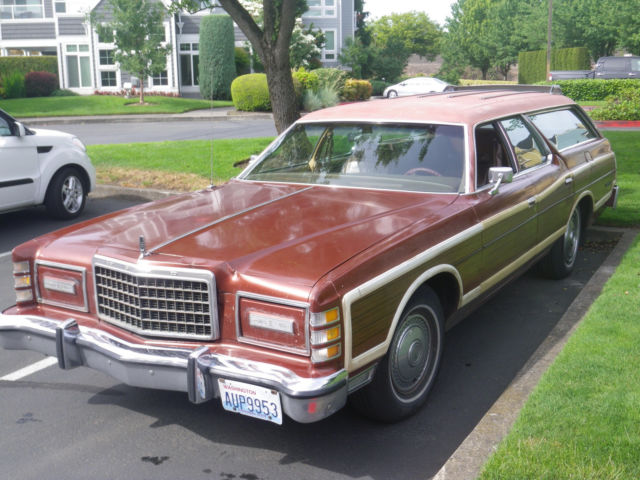1975 Ford LTD Country Squire Station Wagon, high option 1975 Ford LTD Country Squire Station Wagon