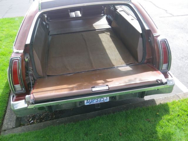 1975 Ford LTD Country Squire Station Wagon - photo 10