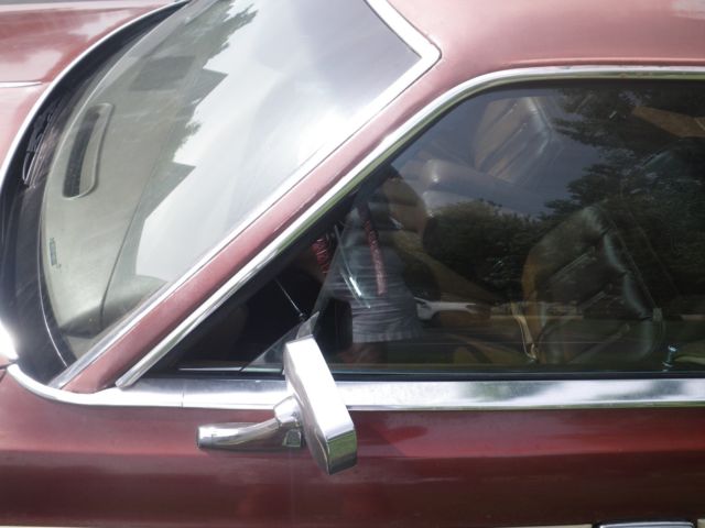 1975 Ford LTD Country Squire Station Wagon - photo 3