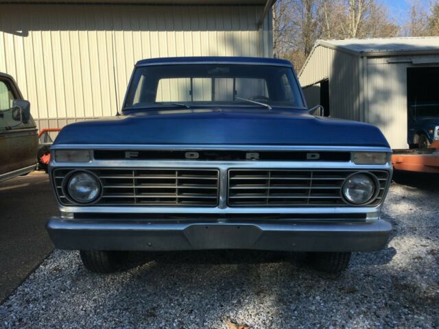 1975 ford pickup and 1976 parts truck " No Reserve " 1975 Ford F-150 ranger