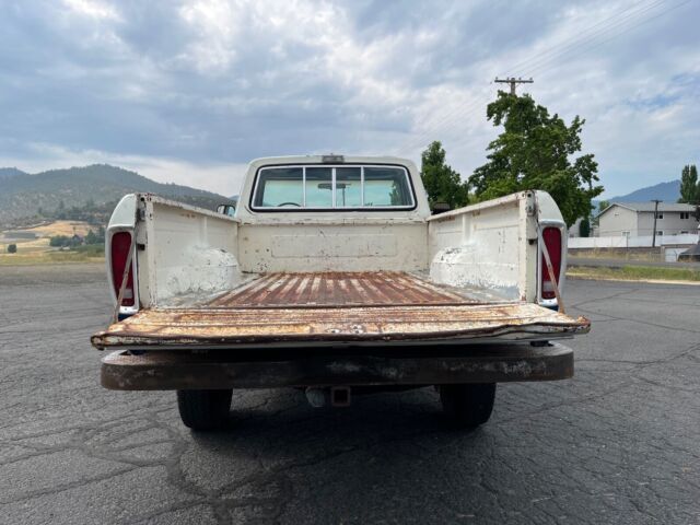 1975 Ford F-250 - photo 9