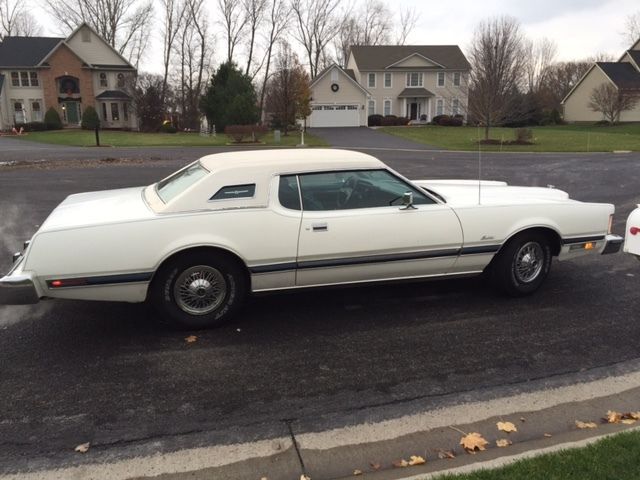 1975 Ford Thunderbird 1975 Ford Thunderbird Blue