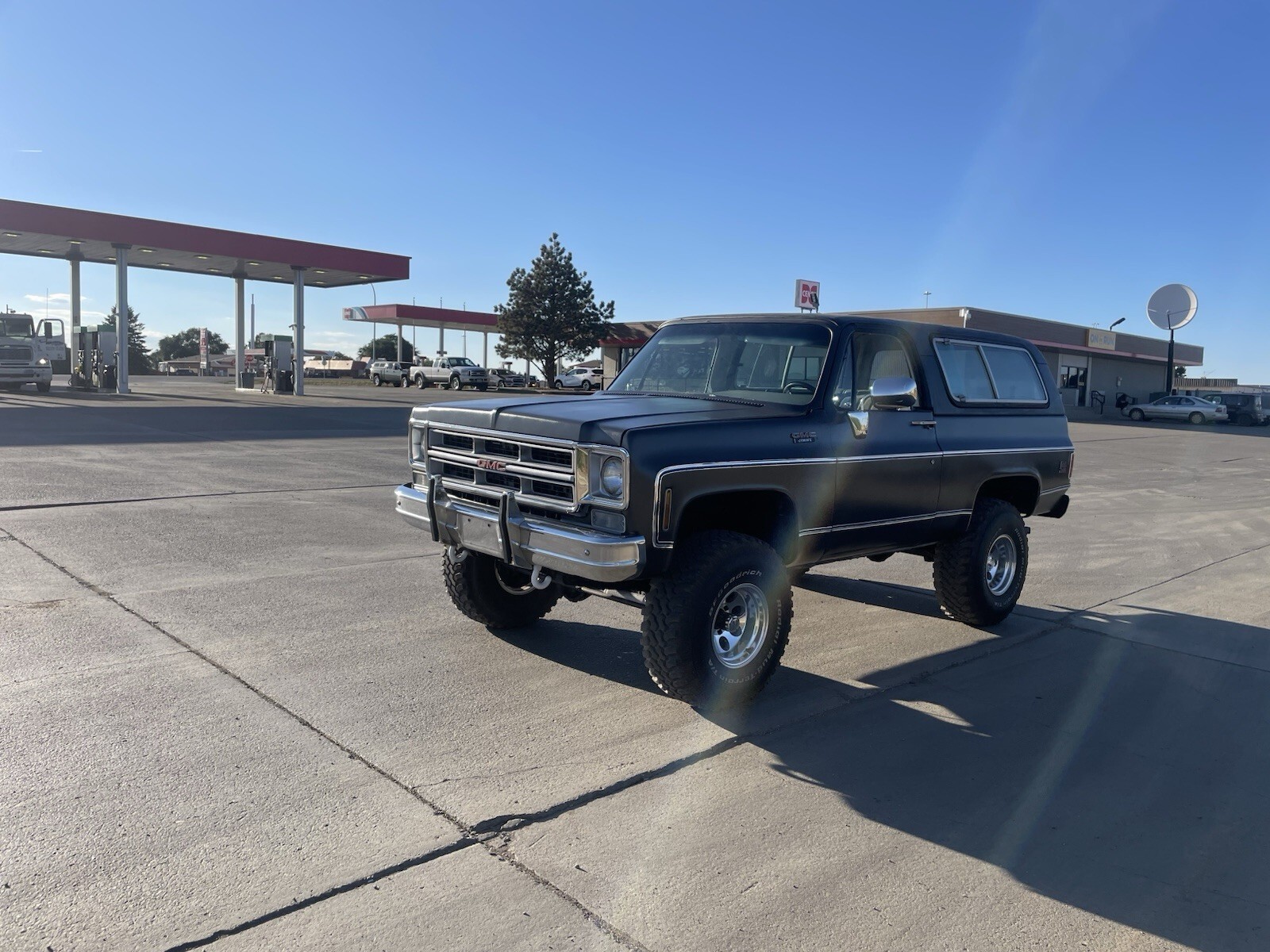 1975 GMC Jimmy High sierra - photo 11