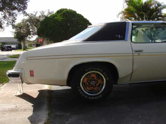 1975 Oldsmobile Cutlass HURST OLDS - photo 5