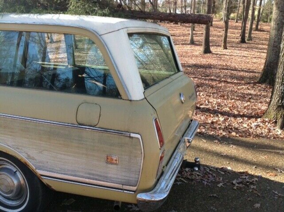 1975 International Harvester Travelall - photo 7