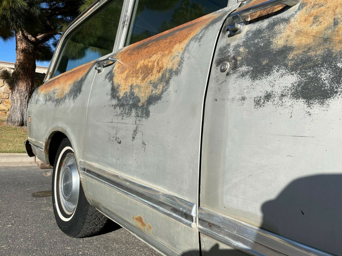 1975 International Harvester Travelall - photo 6