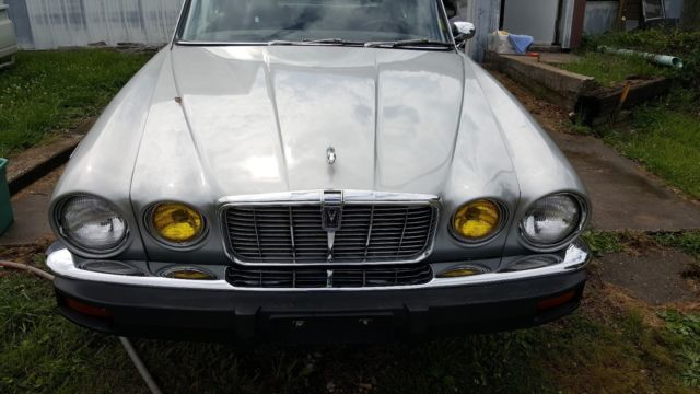 1975 Jaguar XJ - photo 2