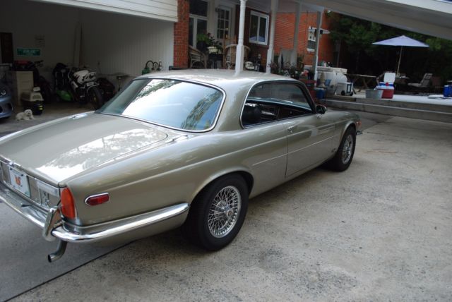 1975 Jaguar XJ - photo 3
