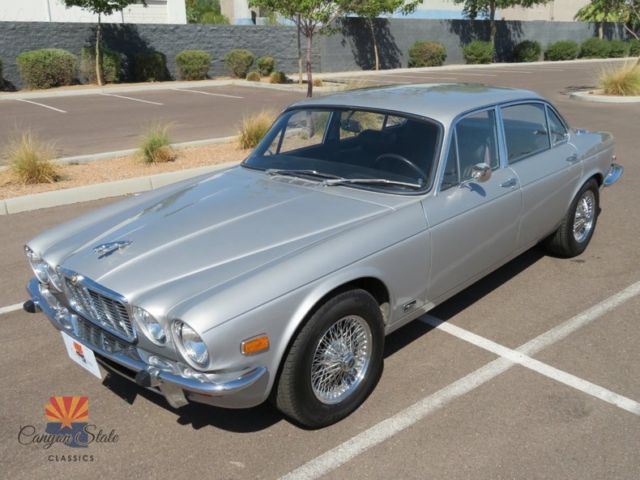 1975 Jaguar XJ6L - photo 2