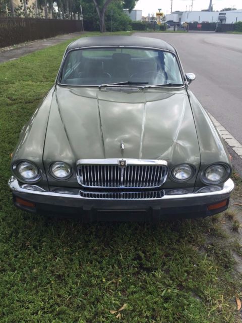1975 Jaguar XJ6 xj6c - photo 5